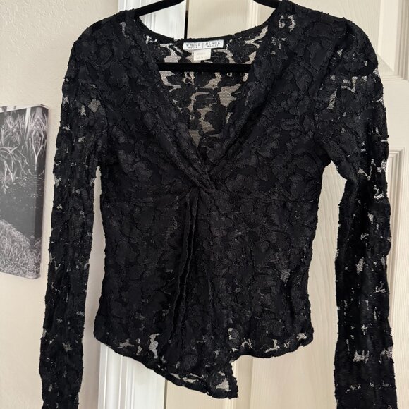 White House Black Market Sheer Black Lace V-neck Blouse Size S - Picture 8 of 8